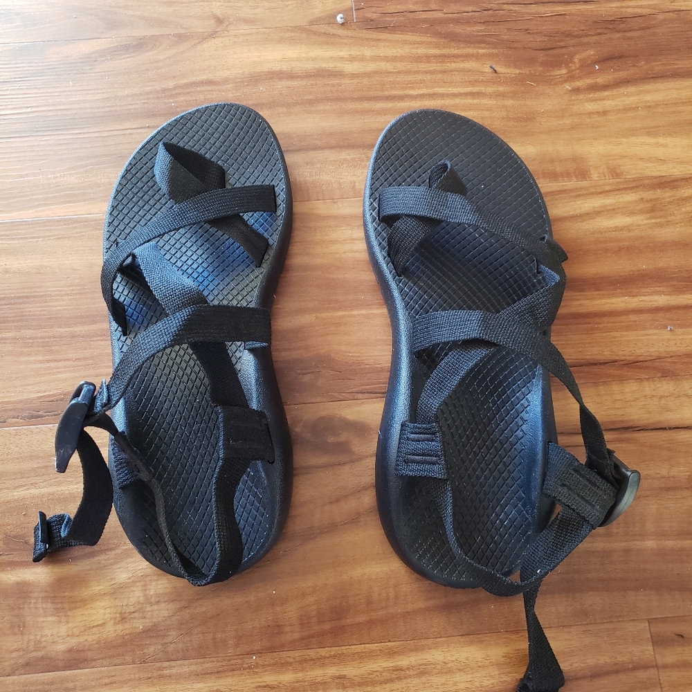 Chaco Black Women's Sandals Size 9